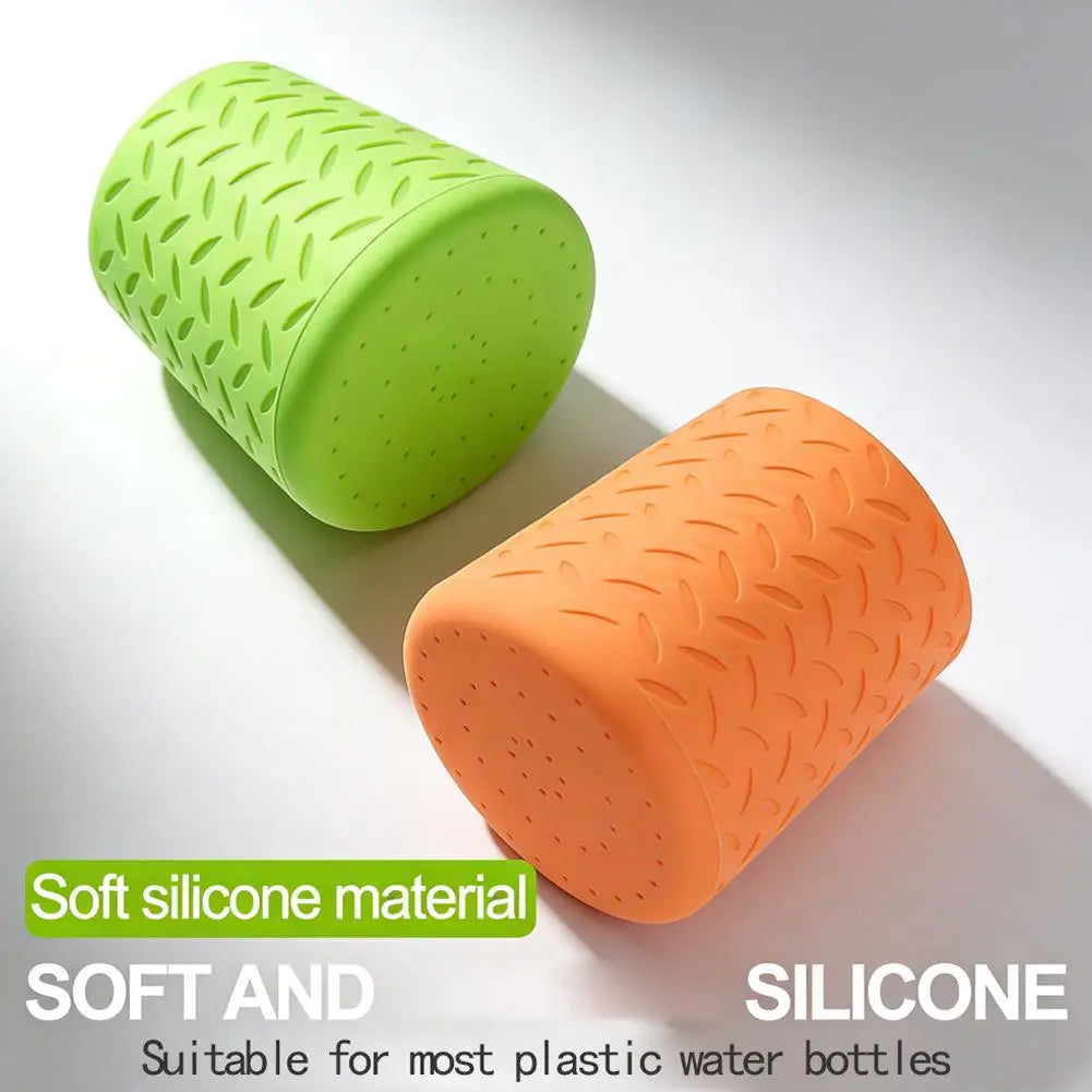 Pet Shower Silicone Portable Pet Shower Head Outdoor Cat and Dog Shower Cleaning Supplies Portable Universal Water Bottle